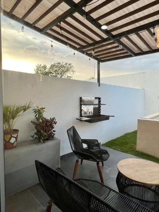 メリダ Residencia “Sac Uh”ヴィラ エクステリア 写真